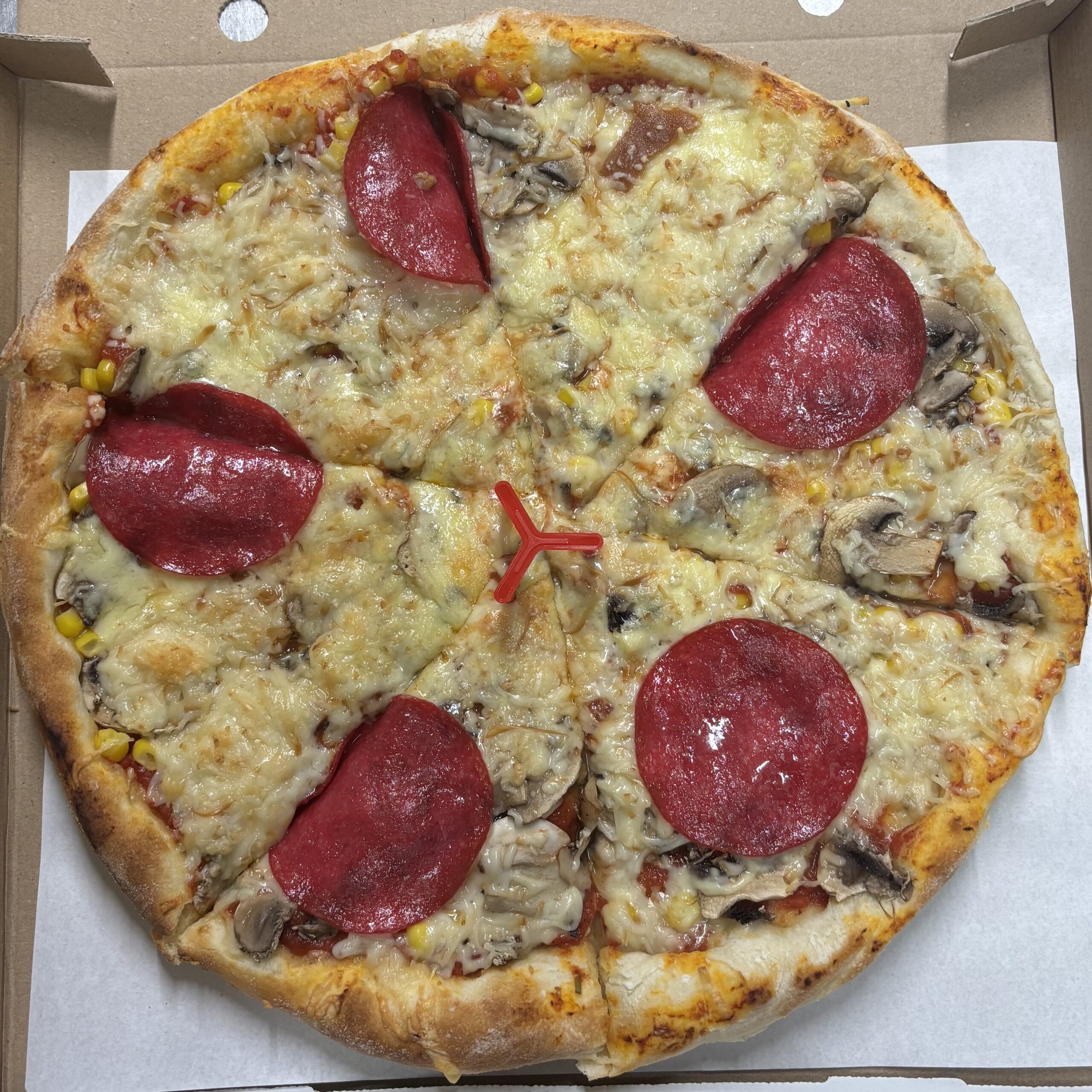 Nápoly 32cm + 0,33 Pepsi